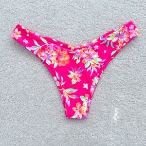 Kulani Kinis Cheeky V Bottoms